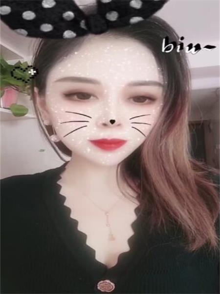 挺温柔的轻熟女