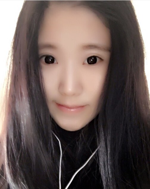 天河檬妹身材特棒小白兔挺挺的