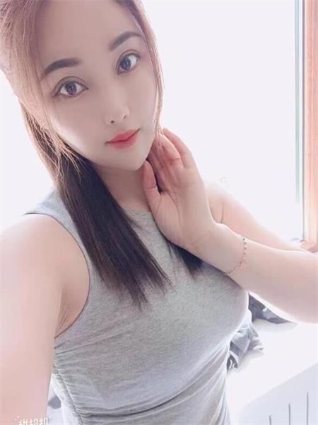 南山少妇静