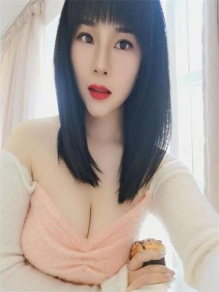 莞式服务大胸美人