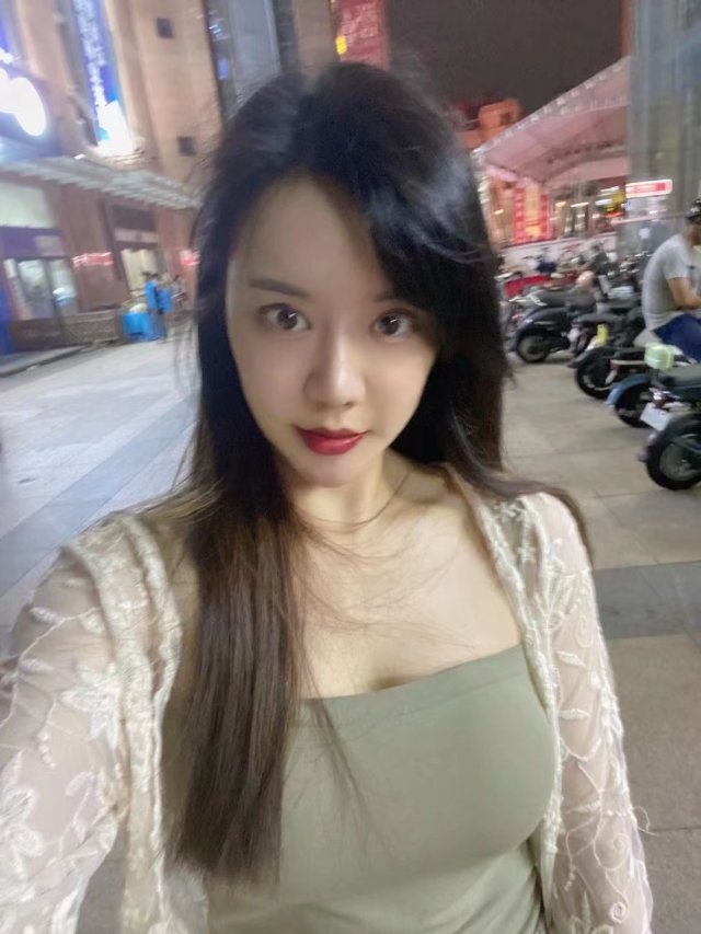 禅城性感可爱的姐姐