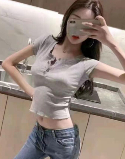 江宁性感气质妹看着就想吸一口