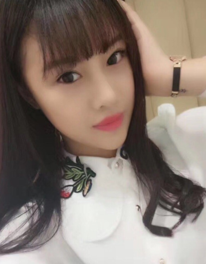 三点粉嫩的河西糖糖