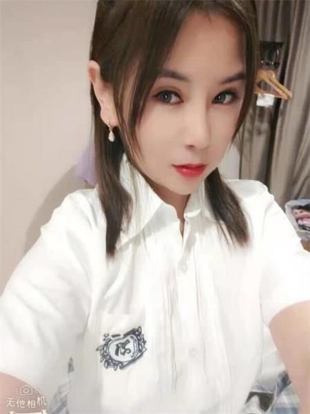 少见的蝴蝶穴