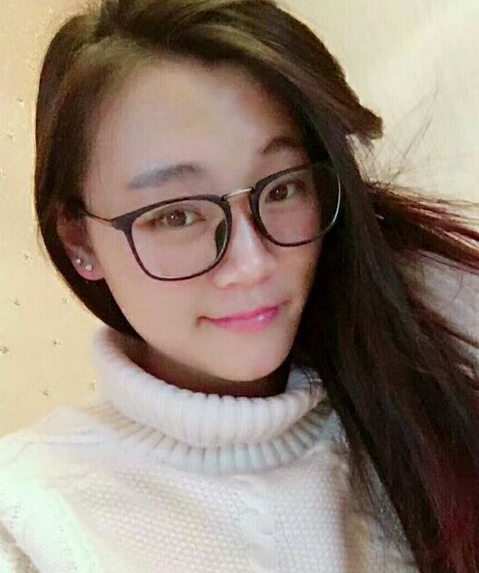 很有女友感觉的小姐姐