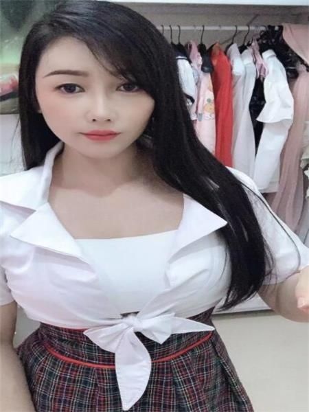 长腿萱萱性价比好