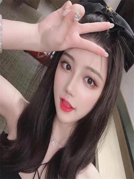 年轻貌美小星星