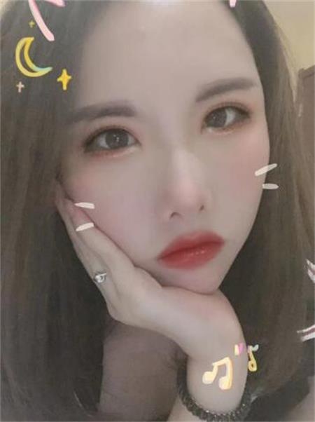 南京瑜伽妹子
