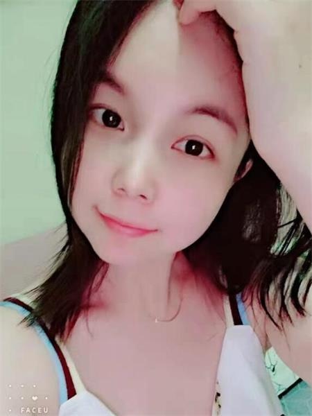 甜甜的小米姐姐