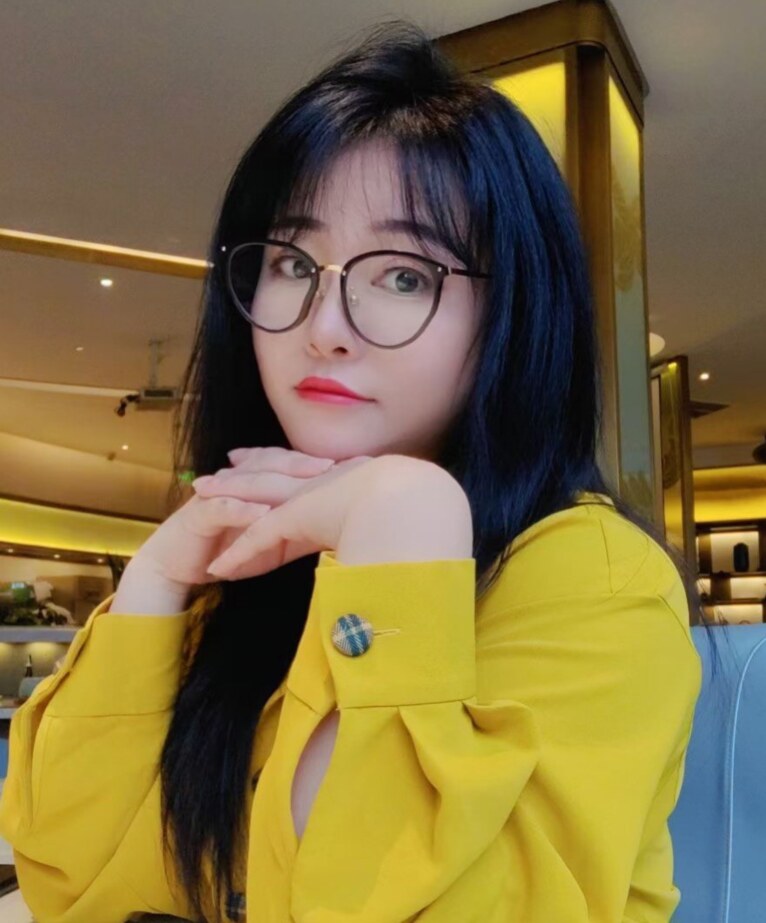 绍兴约会小墨身材棒的很