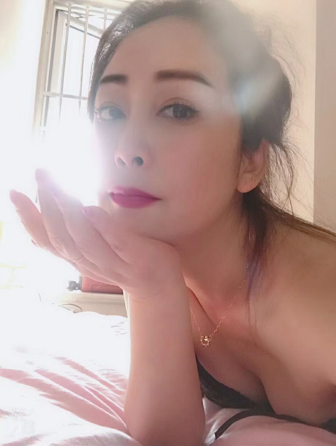 动物园地铁站少妇柔姐