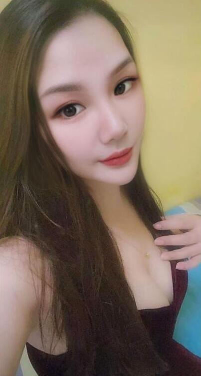 甜美的女孩