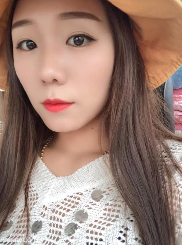 紧致小少妇