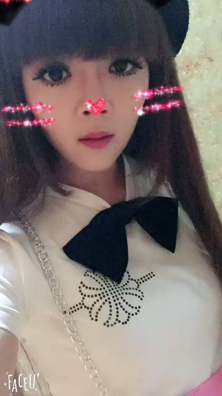 无聊约性感制服小妞,干着就是爽