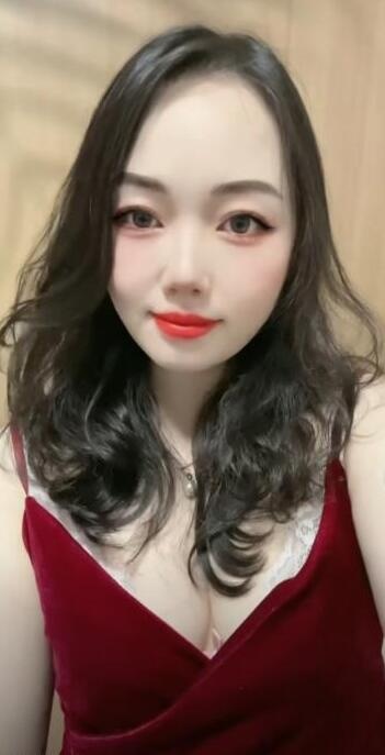 亲和力杠杠的妹子