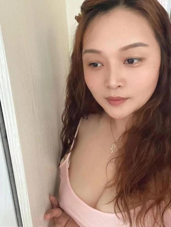 越秀区夏颖