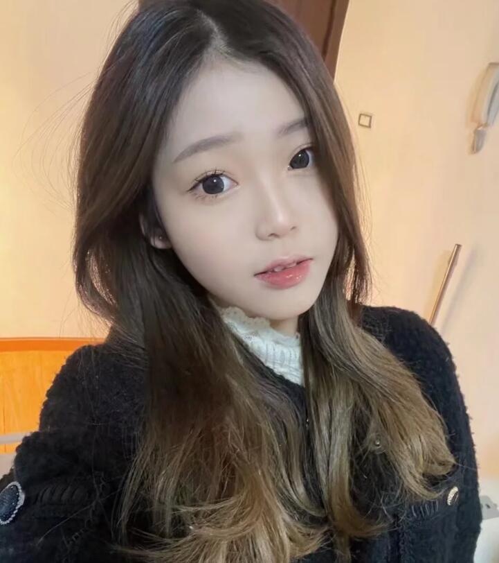 大胸少妇一枚