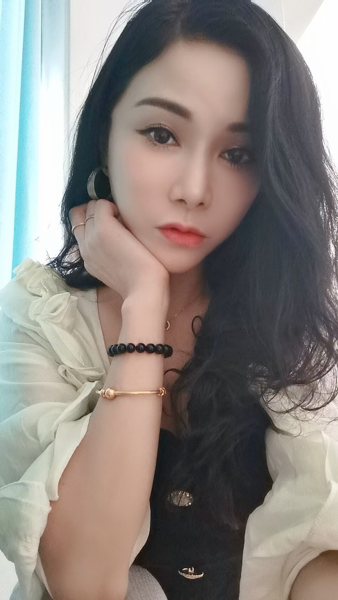 性感御姐，可以抱着干
