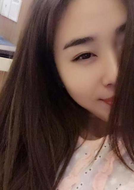 大长腿美女白雪颜值高，服务好
