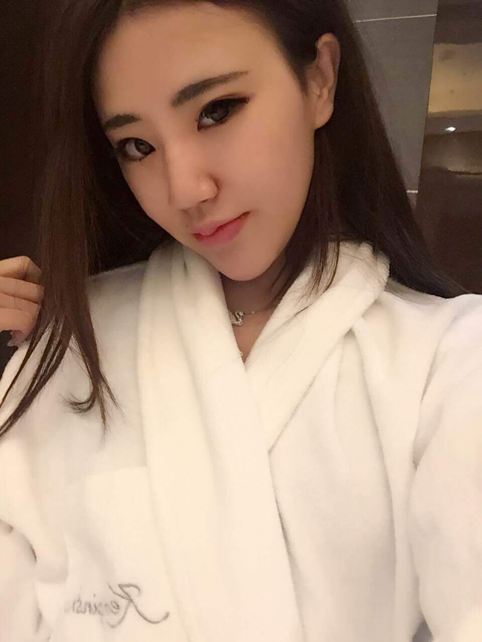 哈市性感美女分享一操