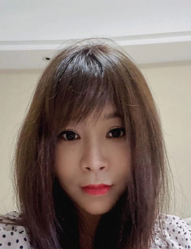 服务系轻熟女露露老师