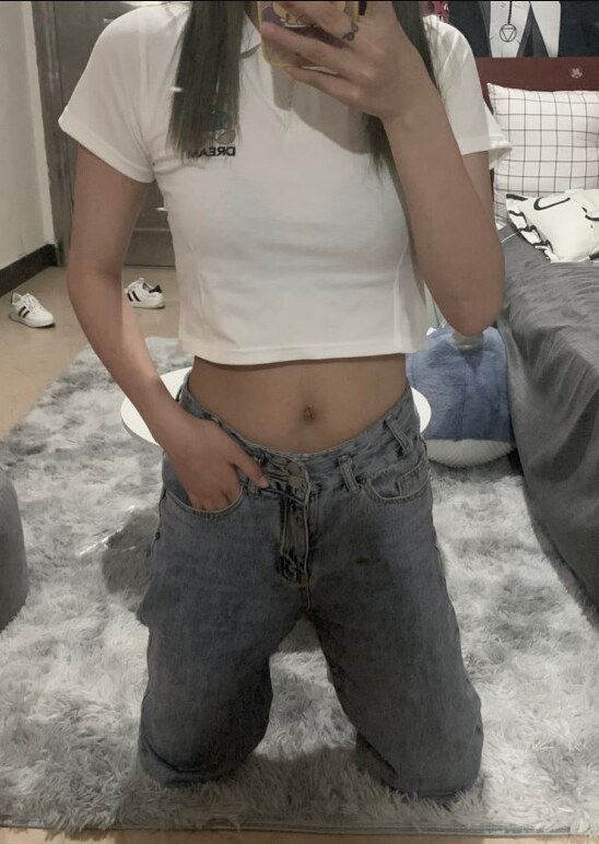 经八路兼职小姐姐