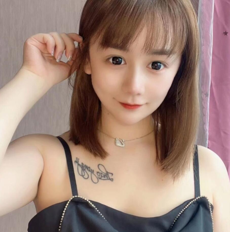 温柔甜美的舞蹈老师