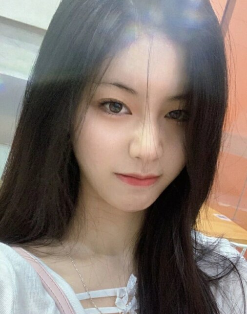 鄞州区美女芊芊