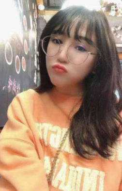 万达广场一个年轻的小可爱楼凤