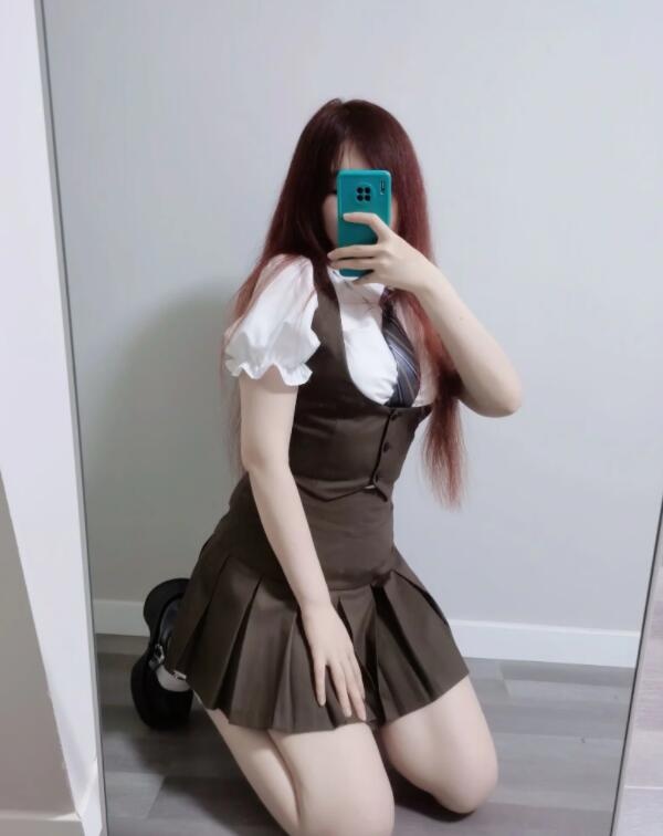 轻熟女兼职楼凤就是好