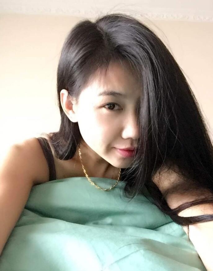 苗族少妇燕儿