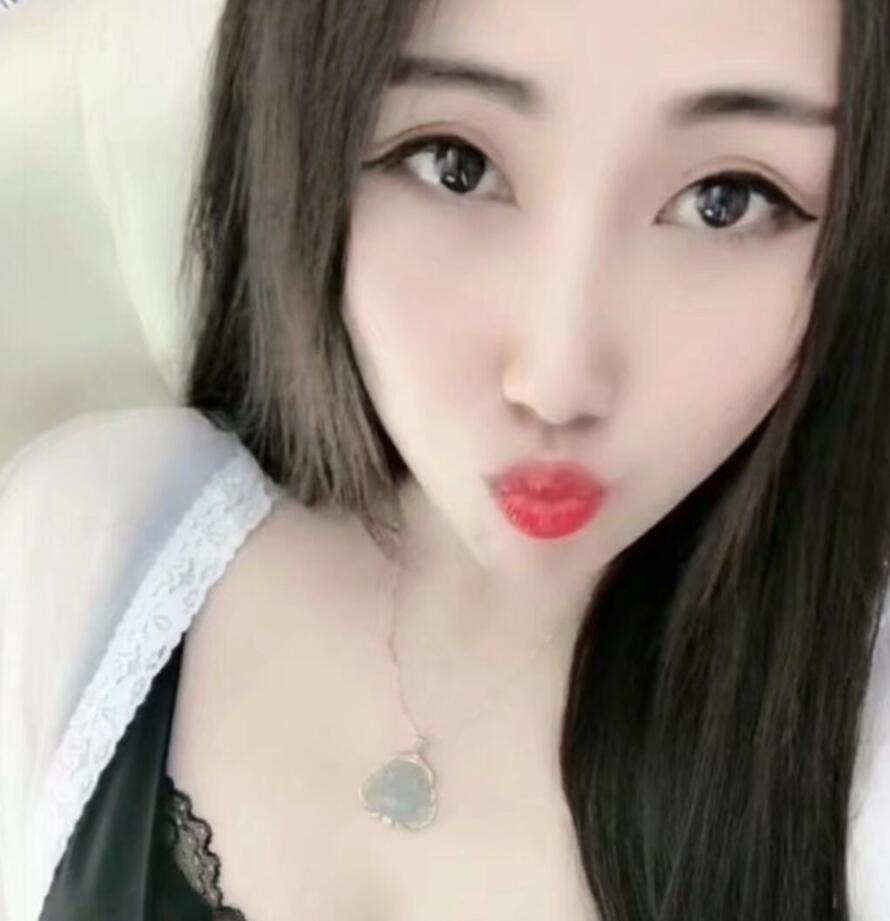 历城雯雯
