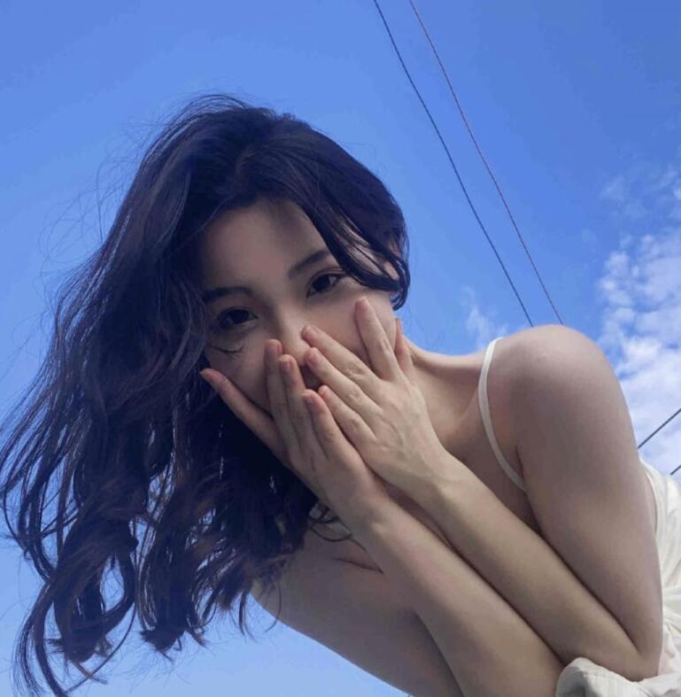 完美女神雅雅，可三通