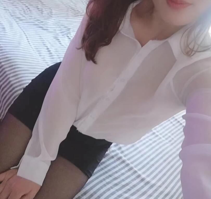 东区小嫂子彩虹