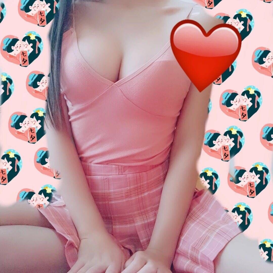 向日葵公寓里的兼职小丫头