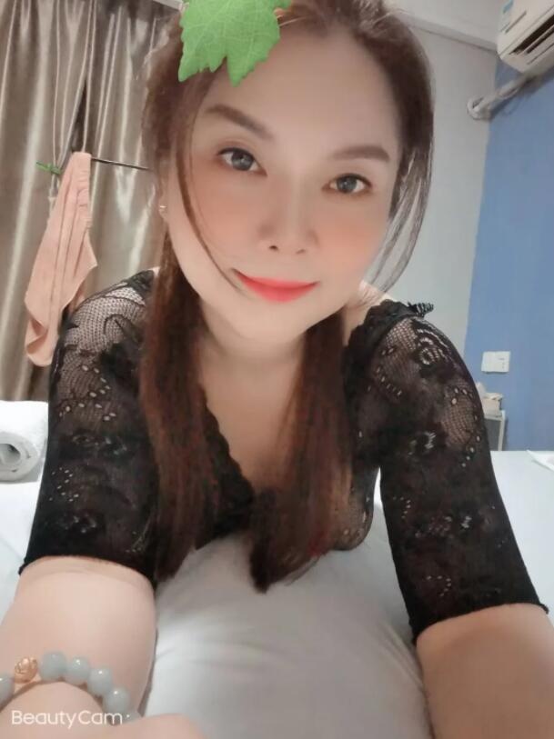服务系熟女浅浅