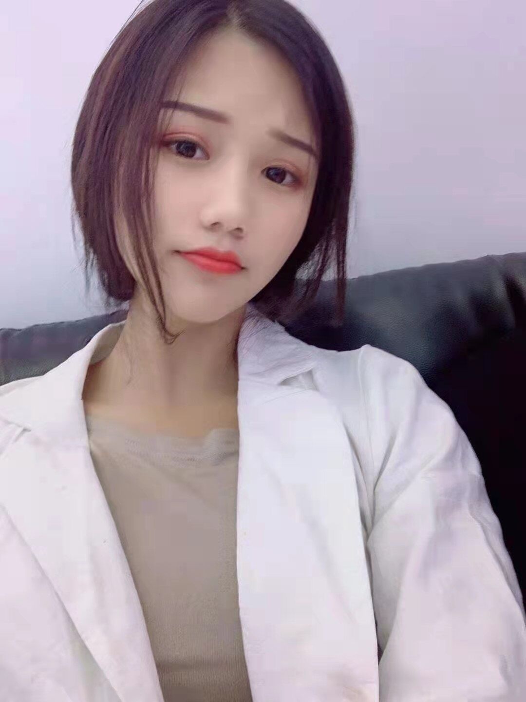 红谷滩新人月儿