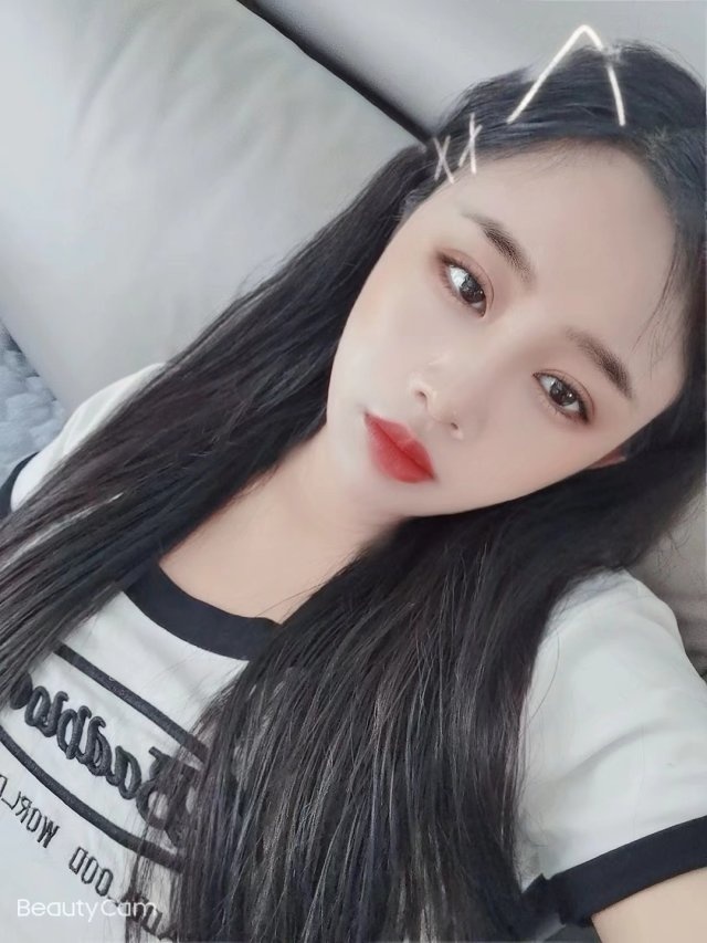 蜀山巨乳年轻妹子