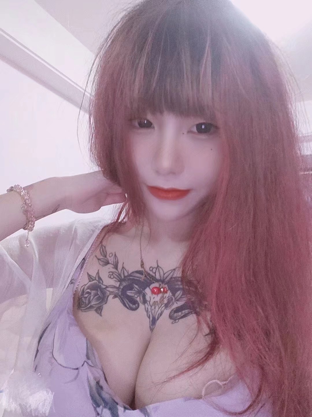 巨乳纹身小楠
