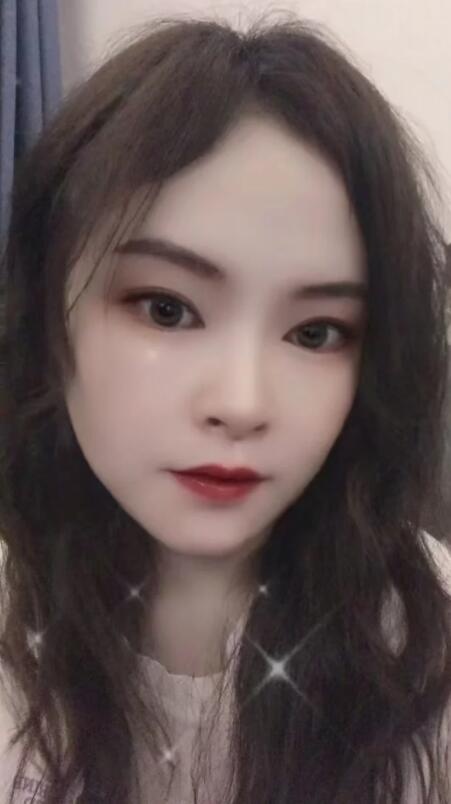 舌吻的吃鸡小能手