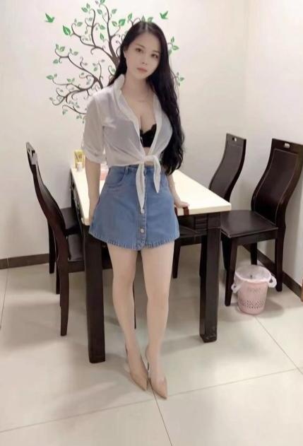体验巨乳丽丽