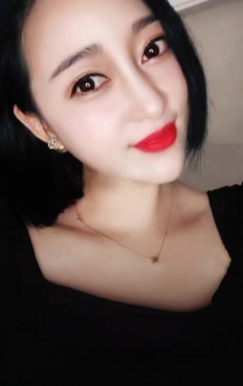秦淮中项安琪儿