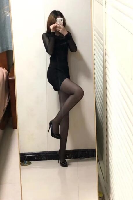 性感少妇妮妮