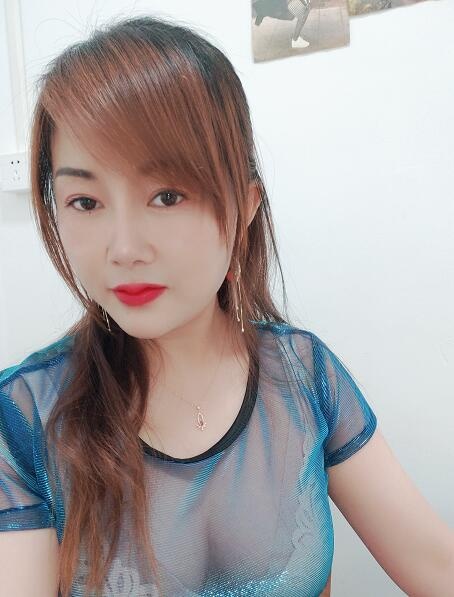 风情少妇媃媃