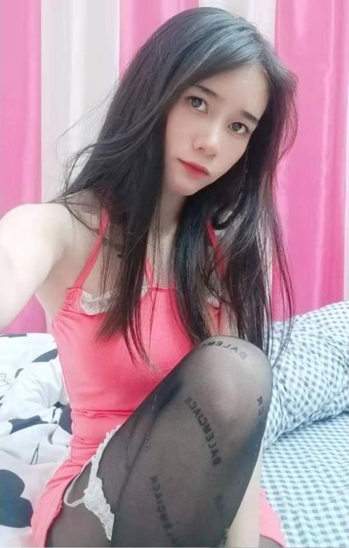 江汉年轻美女逍逍