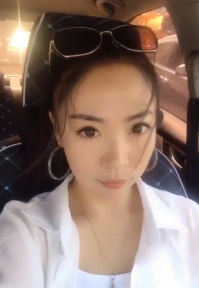 口活超赞的骚妹子