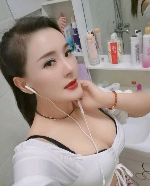 西山区风韵犹存的美少妇