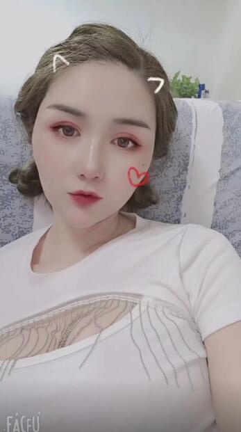 汉口服务型妹妹丽莎