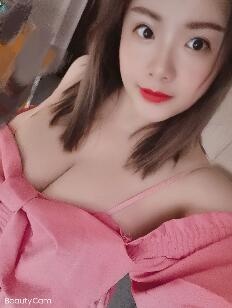 水多性感小女人
