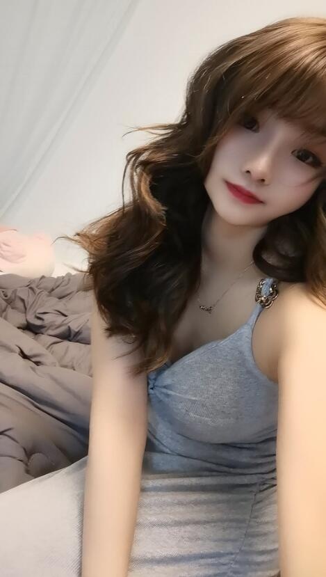 小嫩妹会吸精